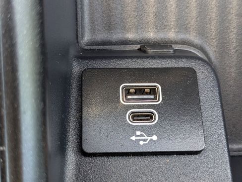 Used 2025 Ford Expedition Max Active image 23