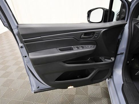 Certified 2025 Honda Odyssey Sport-L image 13