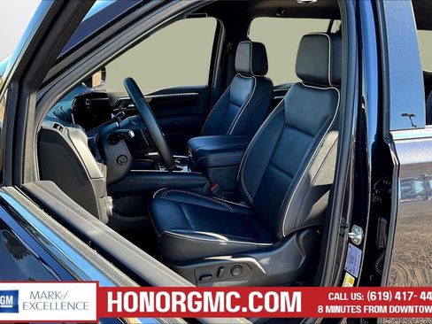 Used 2025 Chevrolet Tahoe Premier image 21