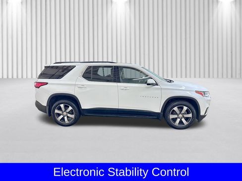 Used 2019 Chevrolet Traverse LT w/ LT Premium Package image 5