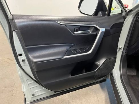 Used 2023 Toyota RAV4 XLE FWD image 25