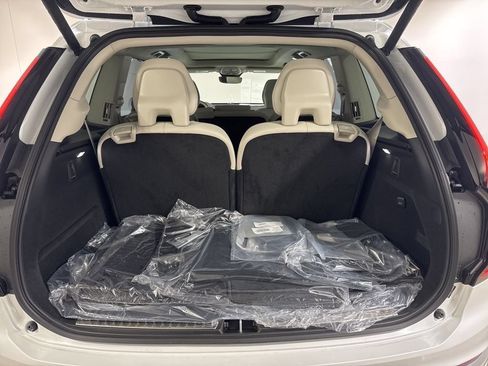New 2026 Volvo XC90 B6 Ultra w/ Protection Package AWD/4WD image 30