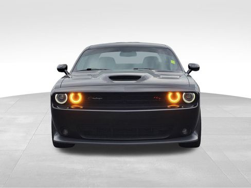 Used 2021 Dodge Challenger R/T Scat Pack w/ Plus Package RWD image 5