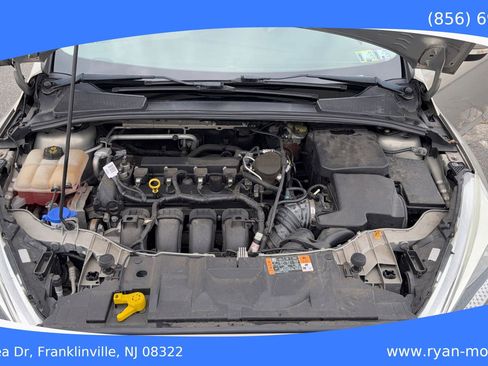 Used 2016 Ford Focus SE image 15