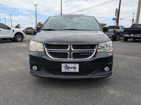 Used 2019 Dodge Grand Caravan SXT FWD image 10