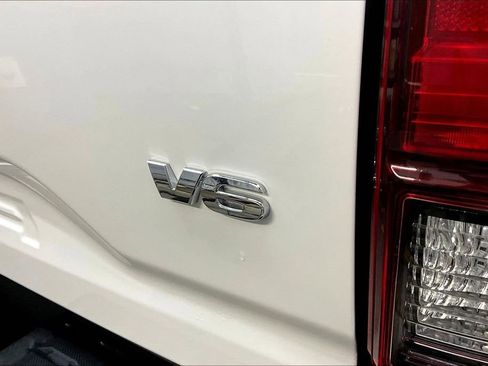 Used 2023 Toyota Tacoma SR AWD/4WD image 25
