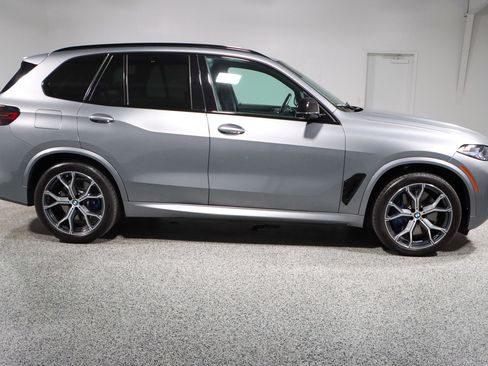 Used 2024 BMW X5 M60i image 6