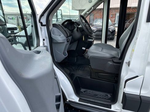 Used 2016 Ford Transit 250 138 RWD image 16