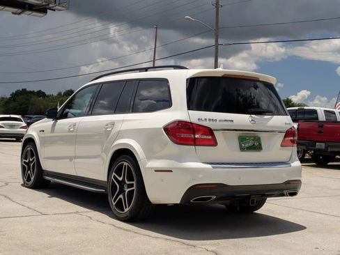 Used 2018 Mercedes-Benz GLS 550 4MATIC image 2