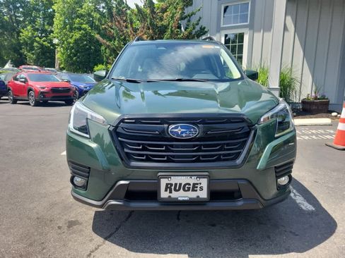 Used 2023 Subaru Forester Premium AWD/4WD image 9