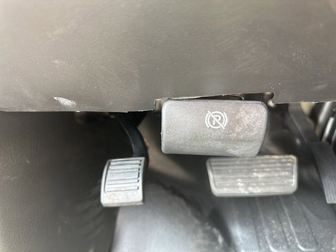 New 2025 Chevrolet Express 3500 w/ Power Convenience Package image 31