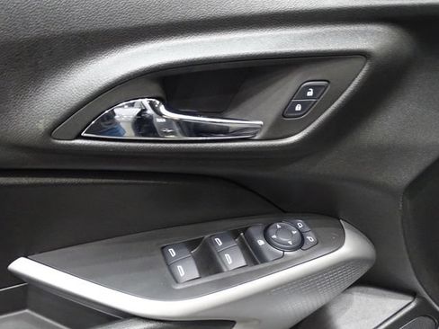Used 2024 Chevrolet Trax LS FWD image 16
