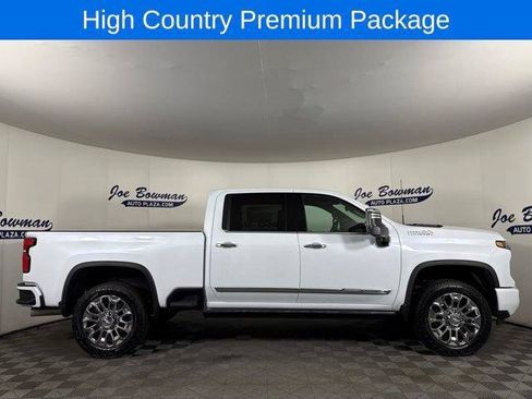 New 2026 Chevrolet Silverado 2500 High Country w/ High Country Premium Package AWD/4WD image 6