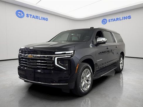 Used 2025 Chevrolet Suburban Premier image 16