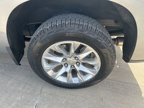 Used 2020 Chevrolet Silverado 1500 LTZ w/ LTZ Premium Package image 35