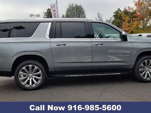New 2026 Chevrolet Suburban Premier image 12