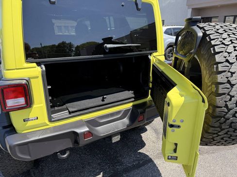 Used 2023 Jeep Wrangler Unlimited Sport AWD/4WD image 21