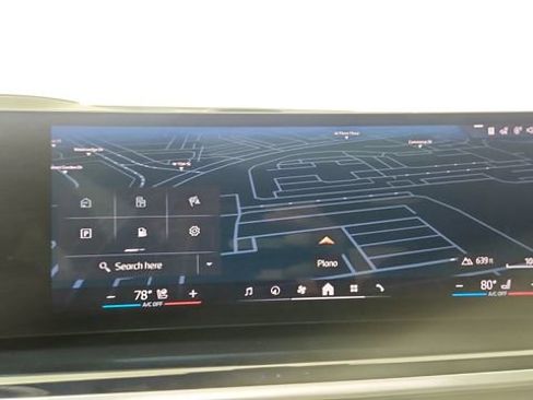 Used 2024 BMW X7 xDrive40i w/ Executive Package image 47