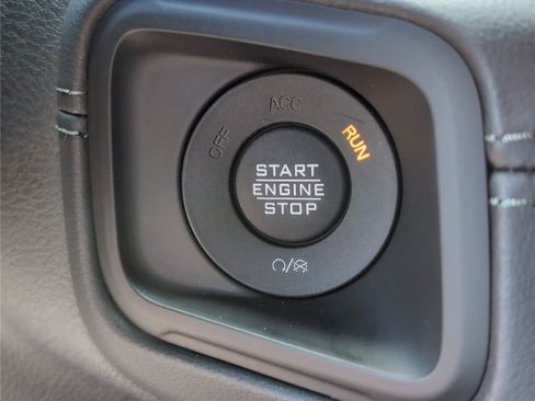 New 2026 Jeep Wrangler Unlimited Rubicon AWD/4WD image 25