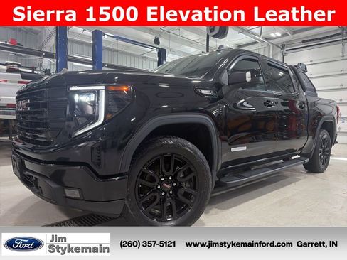 Used 2022 GMC Sierra 1500 Elevation w/ Elevation Premium Package AWD/4WD image 1