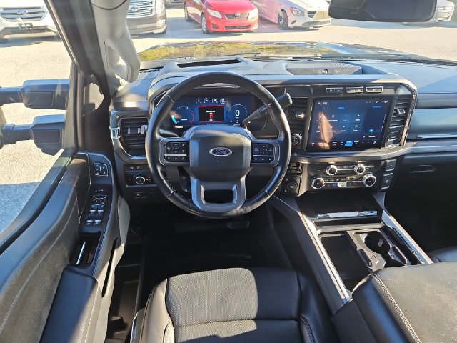 Used 2024 Ford F250 Lariat w/ Lariat Ultimate Package AWD/4WD image 11