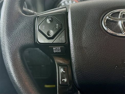 Used 2022 Toyota Tacoma SR image 26