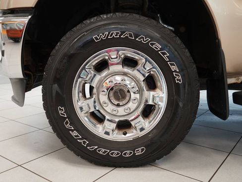 Used 2013 Ford F350 XLT w/ XLT Premium Pkg AWD/4WD image 15