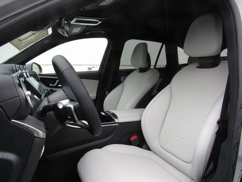 New 2026 Mercedes-Benz GLC 300 4MATIC image 10