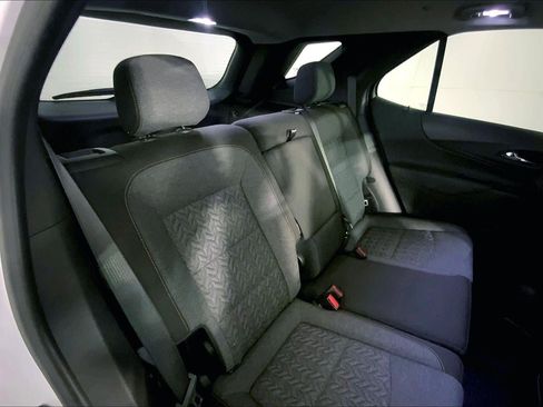 Used 2024 Chevrolet Equinox LT image 23