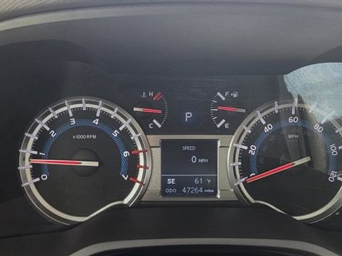 Used 2018 Toyota 4Runner SR5 image 36