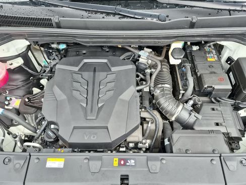Used 2025 Kia Carnival SX Prestige FWD image 23
