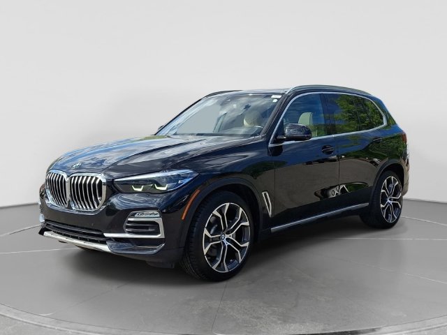 Used 2021 BMW X5 sDrive40i w/ Convenience Package RWD image 3