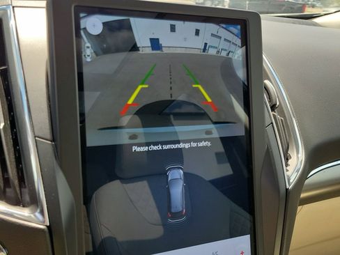 Certified 2024 Ford Edge Titanium w/ Equipment Group 301A AWD/4WD image 29