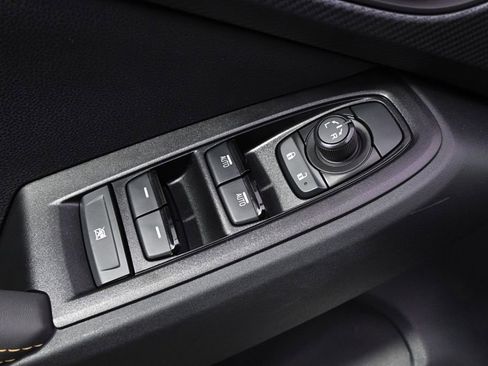 Certified 2025 Subaru Crosstrek 2.5i Sport w/ Crosstrek Mirror Package image 23