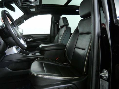 Used 2021 GMC Yukon XL SLT w/ SLT Luxury Plus Package AWD/4WD image 18