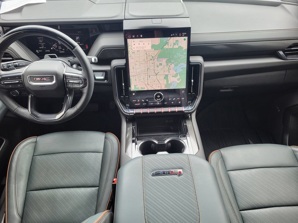 Used 2025 GMC Yukon XL AT4 w/ AT4 Premium Plus Package AWD/4WD image 15