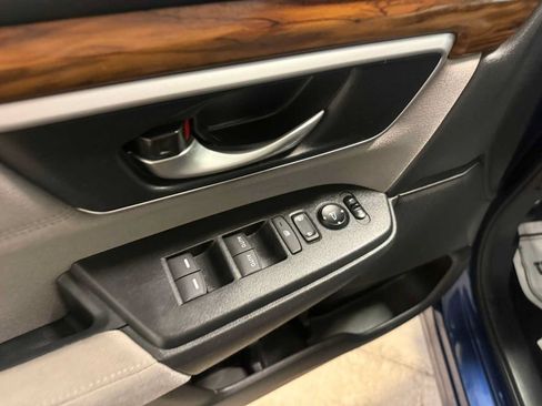 Used 2017 Honda CR-V EX image 21