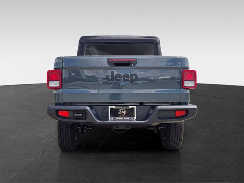 New 2026 Jeep Gladiator Sport AWD/4WD image 5