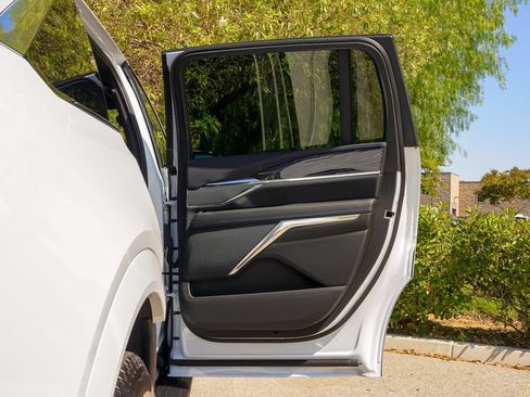 New 2026 Cadillac Escalade IQ Luxury 1 AWD/4WD image 15