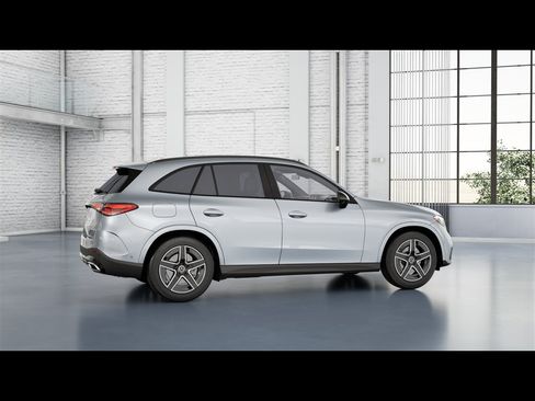 Certified 2026 Mercedes-Benz GLC 300 4MATIC image 13