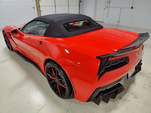 Used 2014 Chevrolet Corvette Stingray Convertible w/ 2LT Preferred Equipment Group image 20