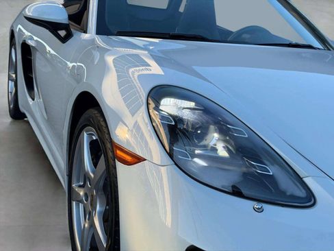 Used 2022 Porsche 718 Boxster image 41