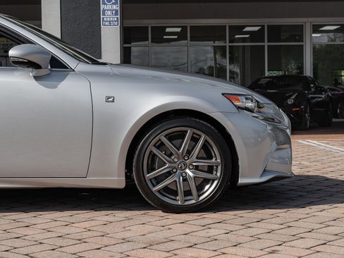 Used 2016 Lexus IS 200t image 36