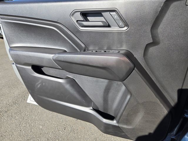 Used 2025 Chevrolet Colorado W/T AWD/4WD image 17