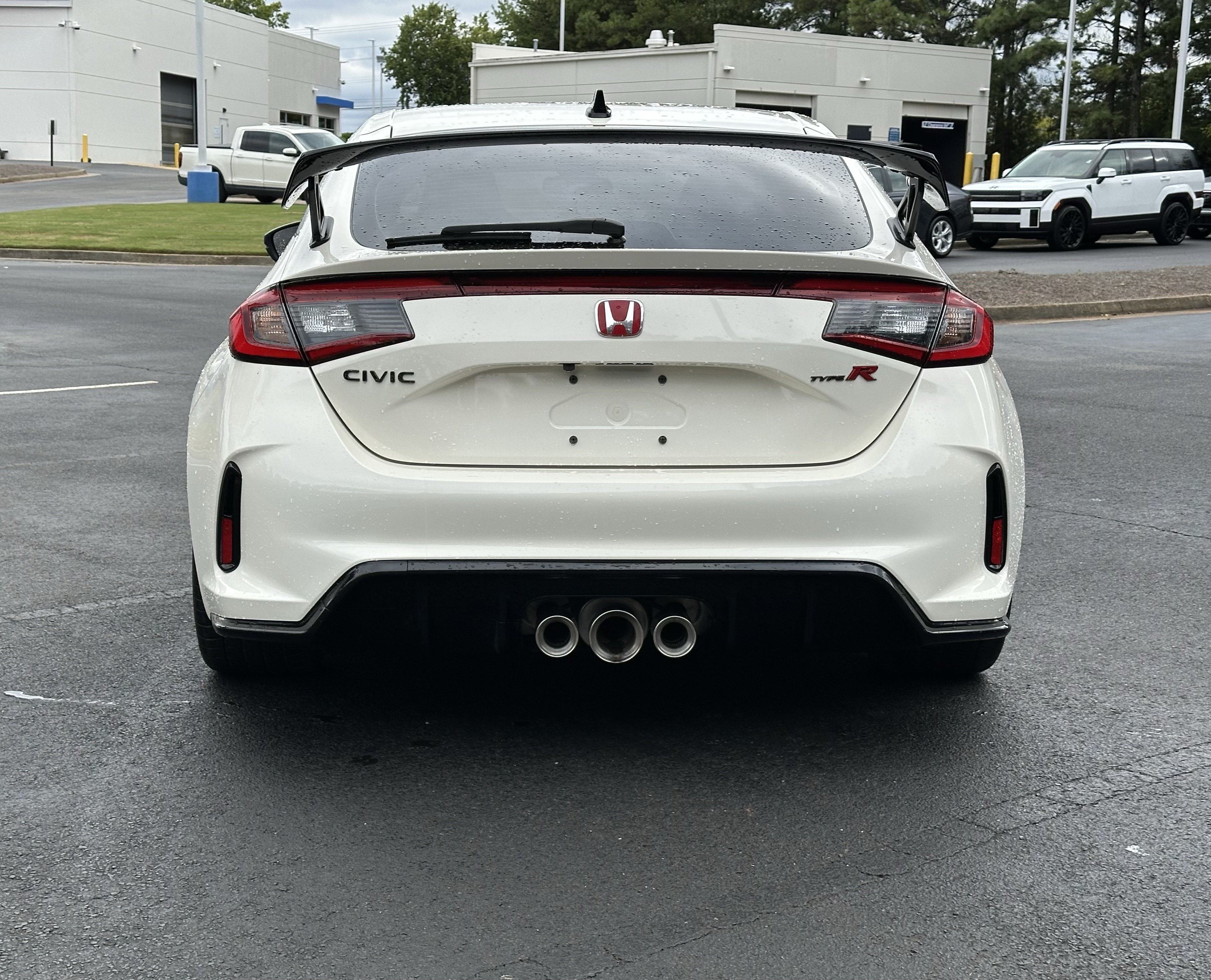 Used 2024 Honda Civic Type R image 11