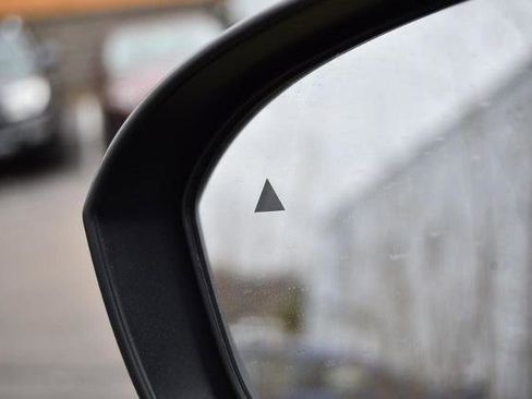 New 2026 Nissan Rogue Platinum image 11