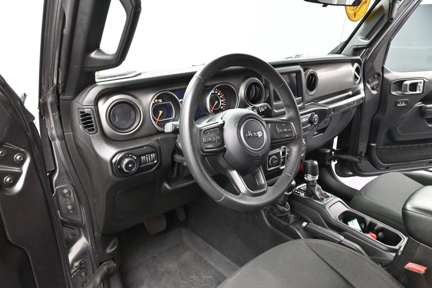 Used 2022 Jeep Wrangler Unlimited Sport AWD/4WD image 15