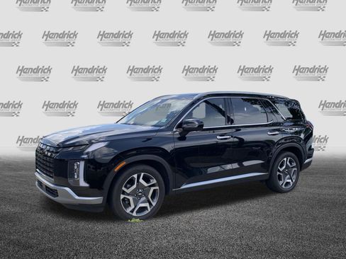 Used 2025 Hyundai Palisade SEL FWD image 5