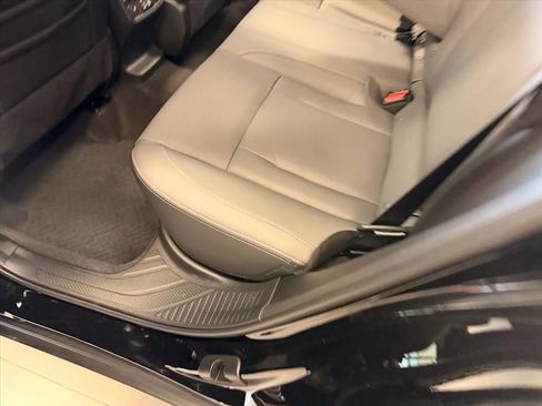 New 2026 Subaru Outback Limited AWD/4WD image 11