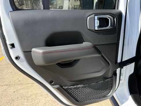 New 2026 Jeep Wrangler Unlimited Rubicon AWD/4WD image 16